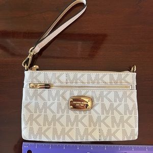 Michael Kors Wrislet